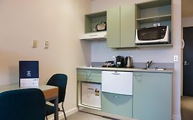 Astelia Apartment Hotel